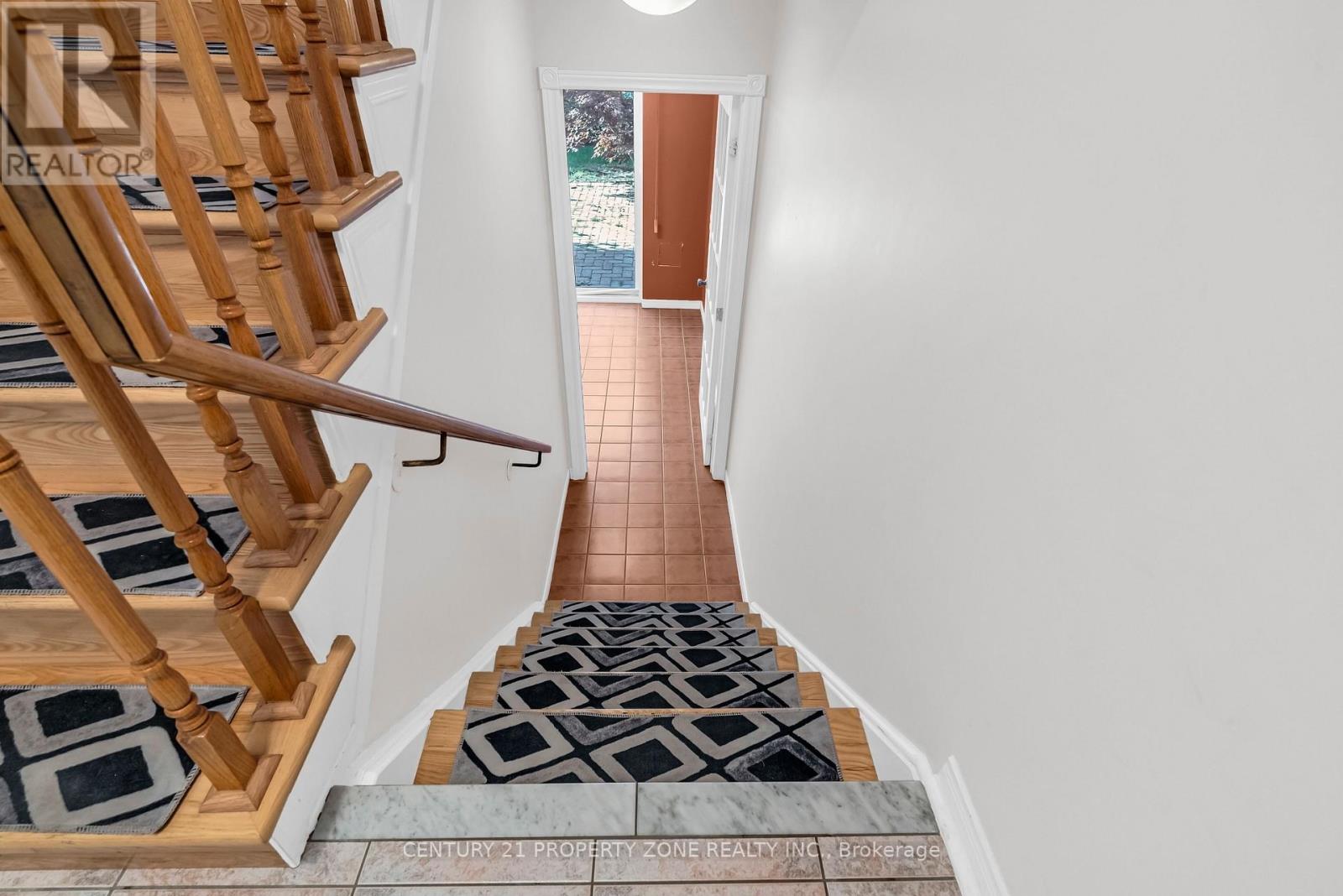 63 Kelso Crescent, Vaughan, Ontario  L6A 2C8 - Photo 28 - N12385083