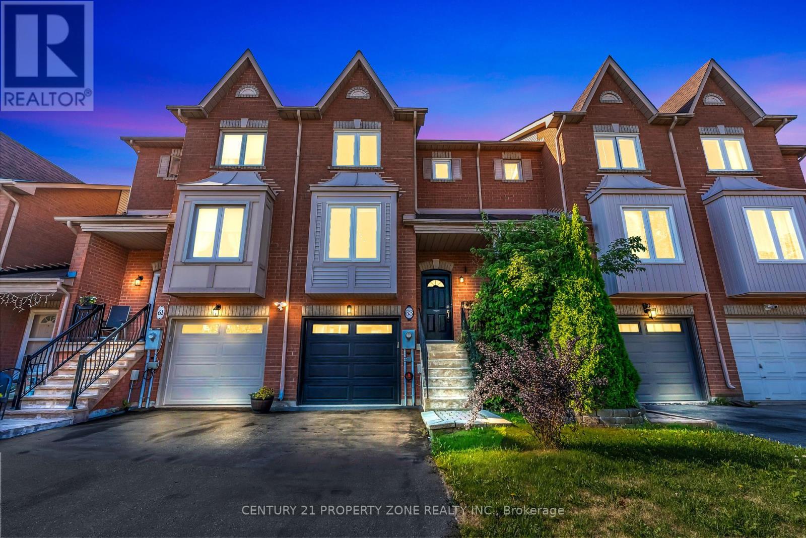 63 Kelso Crescent, Vaughan, Ontario  L6A 2C8 - Photo 3 - N12385083