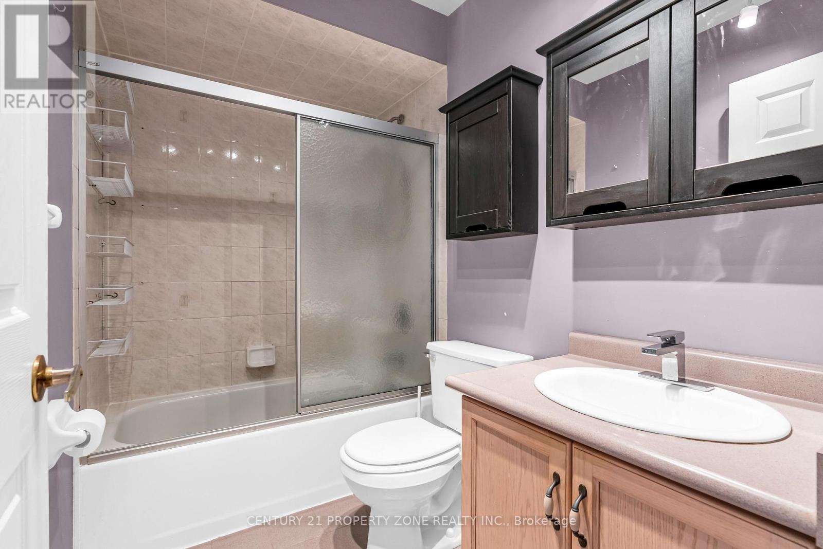 63 Kelso Crescent, Vaughan, Ontario  L6A 2C8 - Photo 27 - N12385083