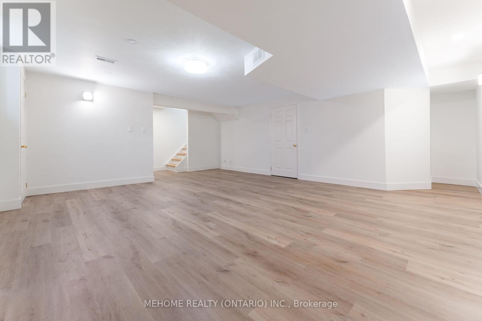 38 Desert View Crescent, Richmond Hill, Ontario  L4C 0K3 - Photo 15 - N12385742
