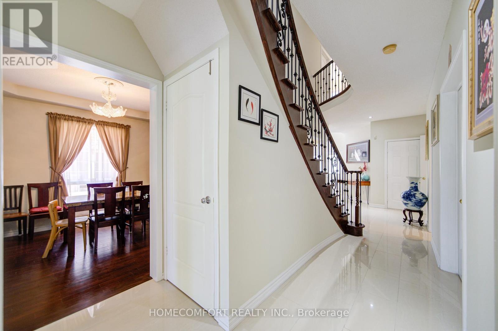 68 Redstone Road, Richmond Hill (Rouge Woods), Ontario  L4S 1S3 - Photo 14 - N12385766