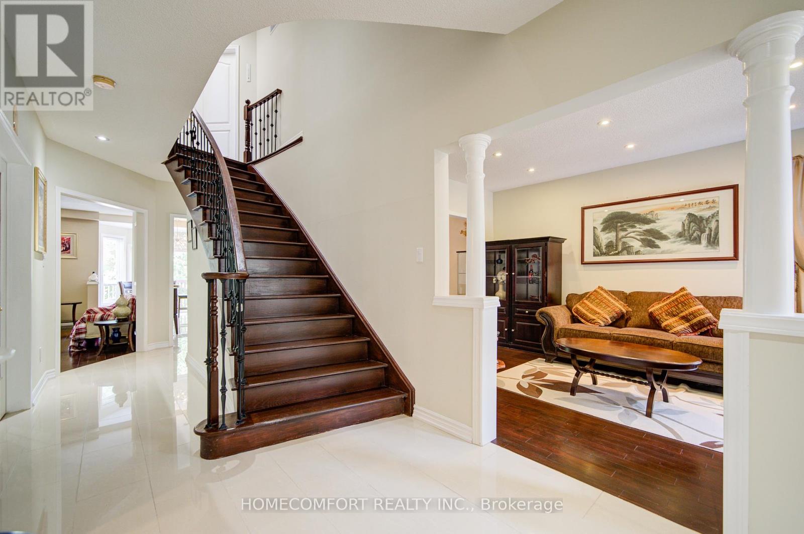 68 Redstone Road, Richmond Hill (Rouge Woods), Ontario  L4S 1S3 - Photo 6 - N12385766