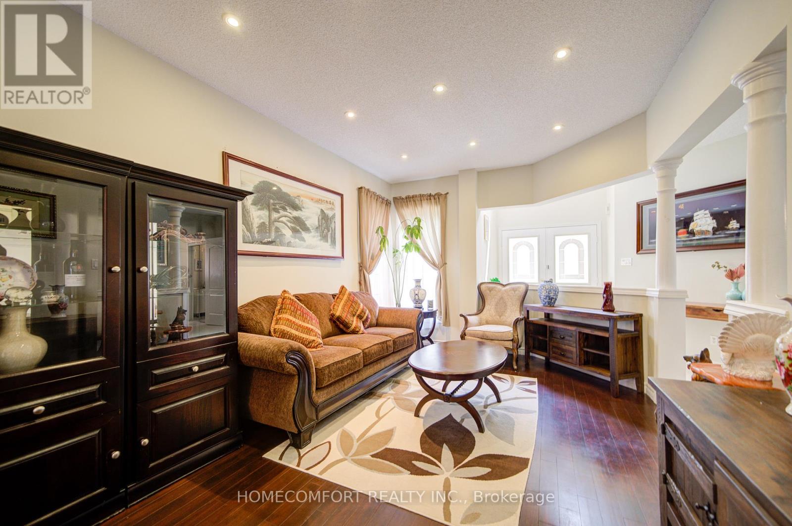 68 Redstone Road, Richmond Hill (Rouge Woods), Ontario  L4S 1S3 - Photo 9 - N12385766
