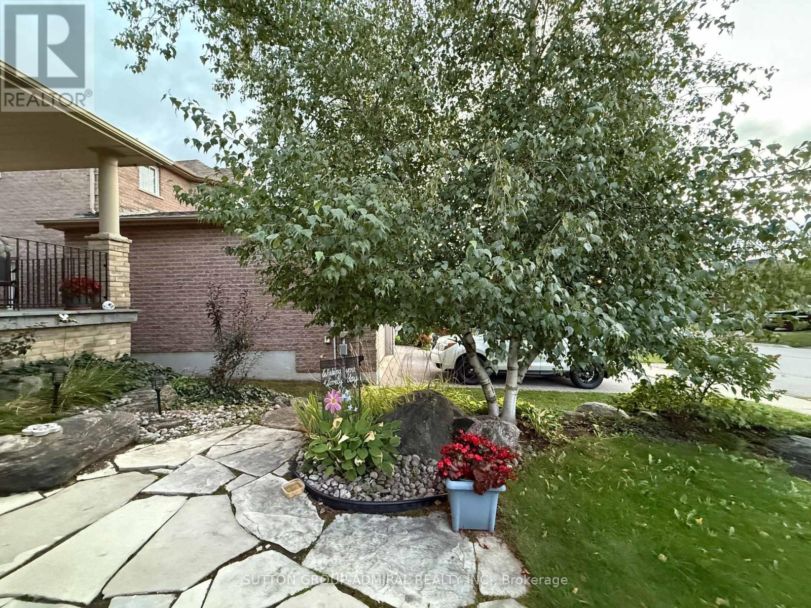 21 Black Ash Trail S, Barrie (Ardagh), Ontario  L4N 3K2 - Photo 4 - S12385738