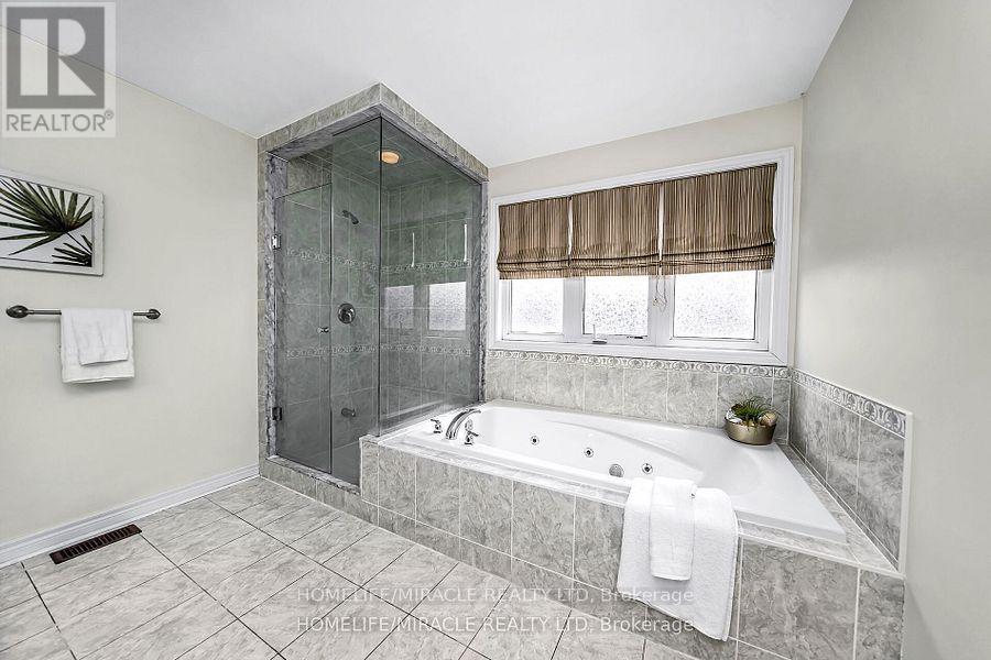 6 Currant Road, Brampton, Ontario  L6P 3G1 - Photo 21 - W12385734