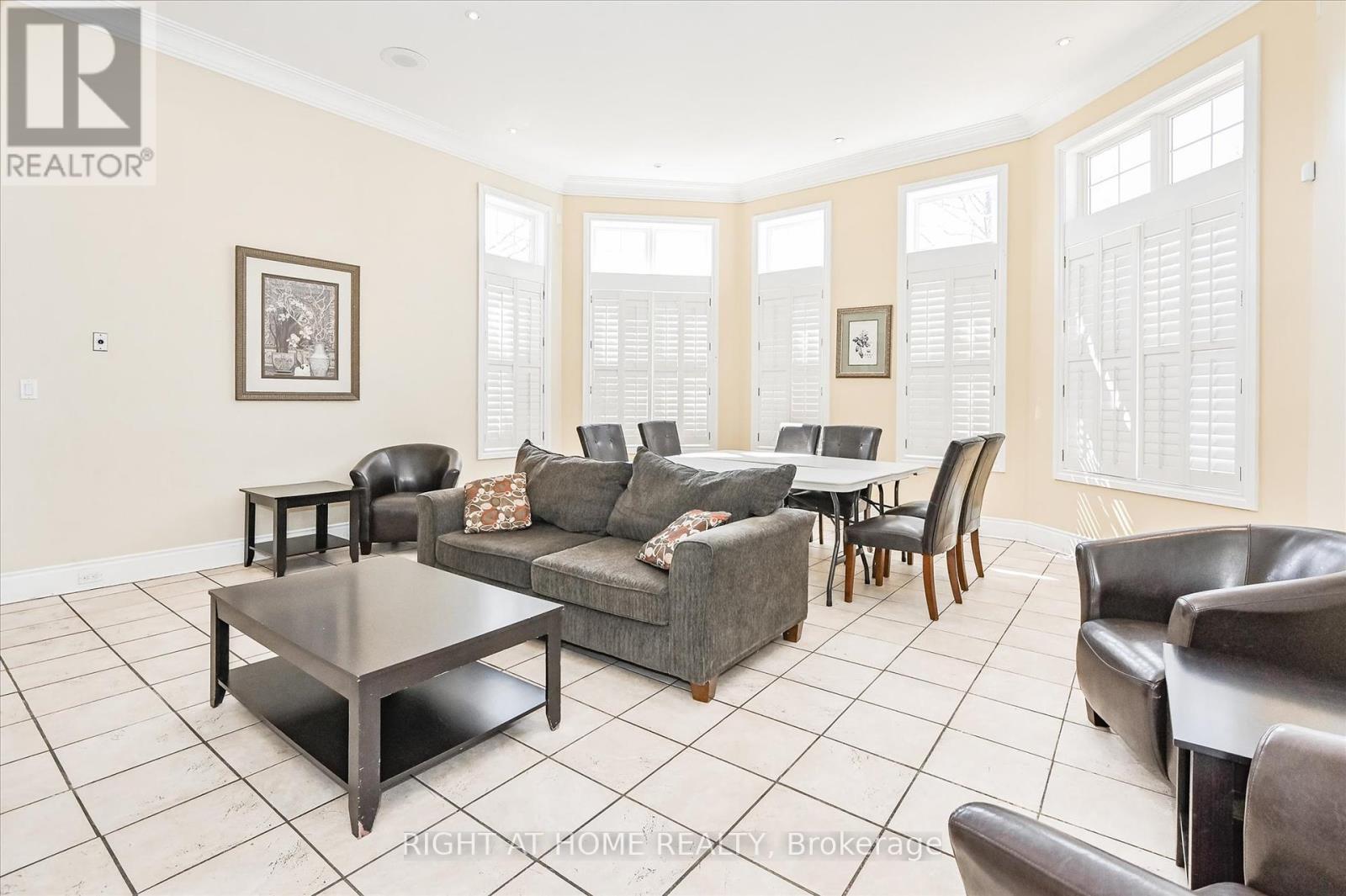 102 - 1421 Walkers Line, Burlington, Ontario  L7M 4P4 - Photo 23 - W12385756