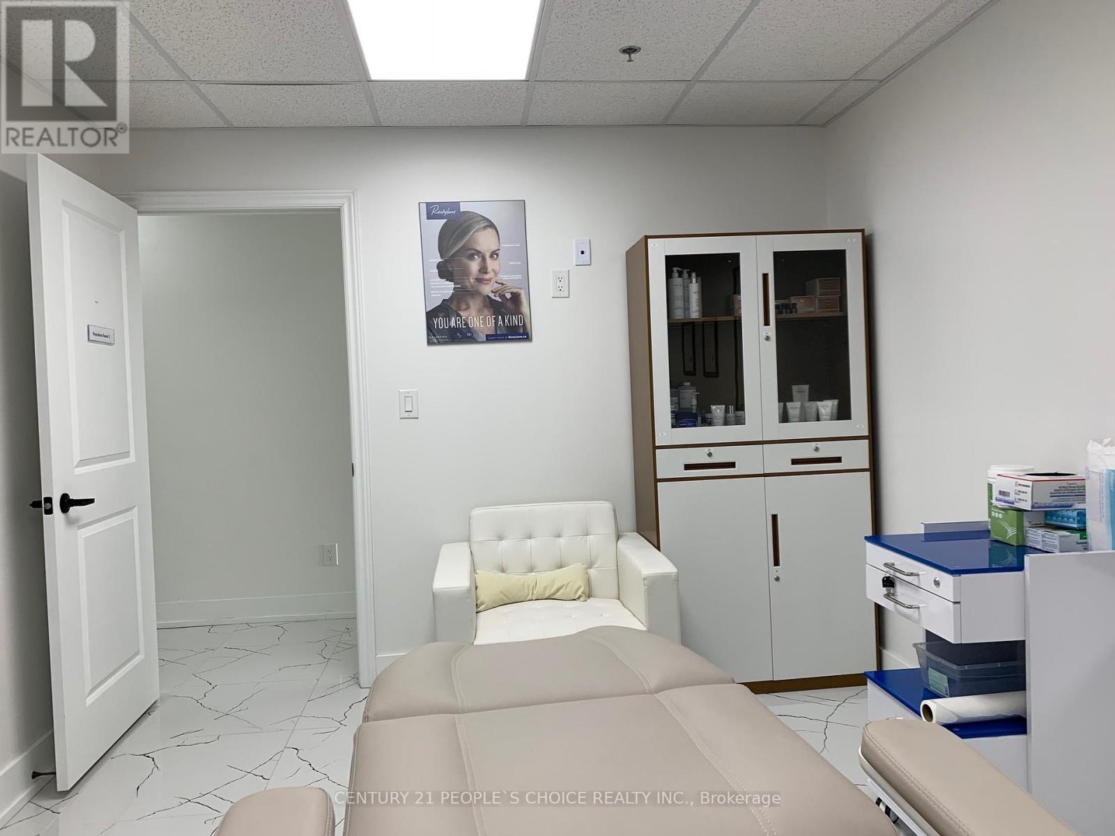 108 - 3495 Rebecca Street, Oakville, Ontario  L6L 6X9 - Photo 14 - W12385761