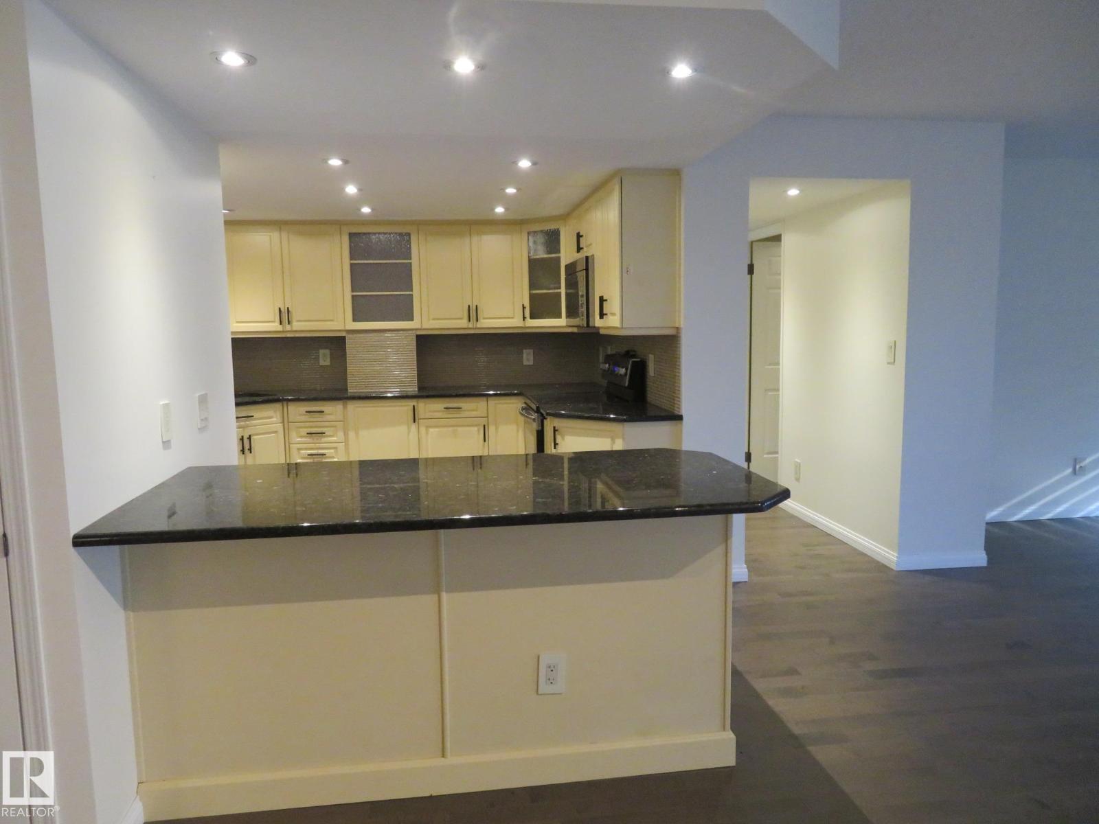 #501 11503 100 Av Nw, Edmonton, Alberta  T5K 2K7 - Photo 9 - E4456212