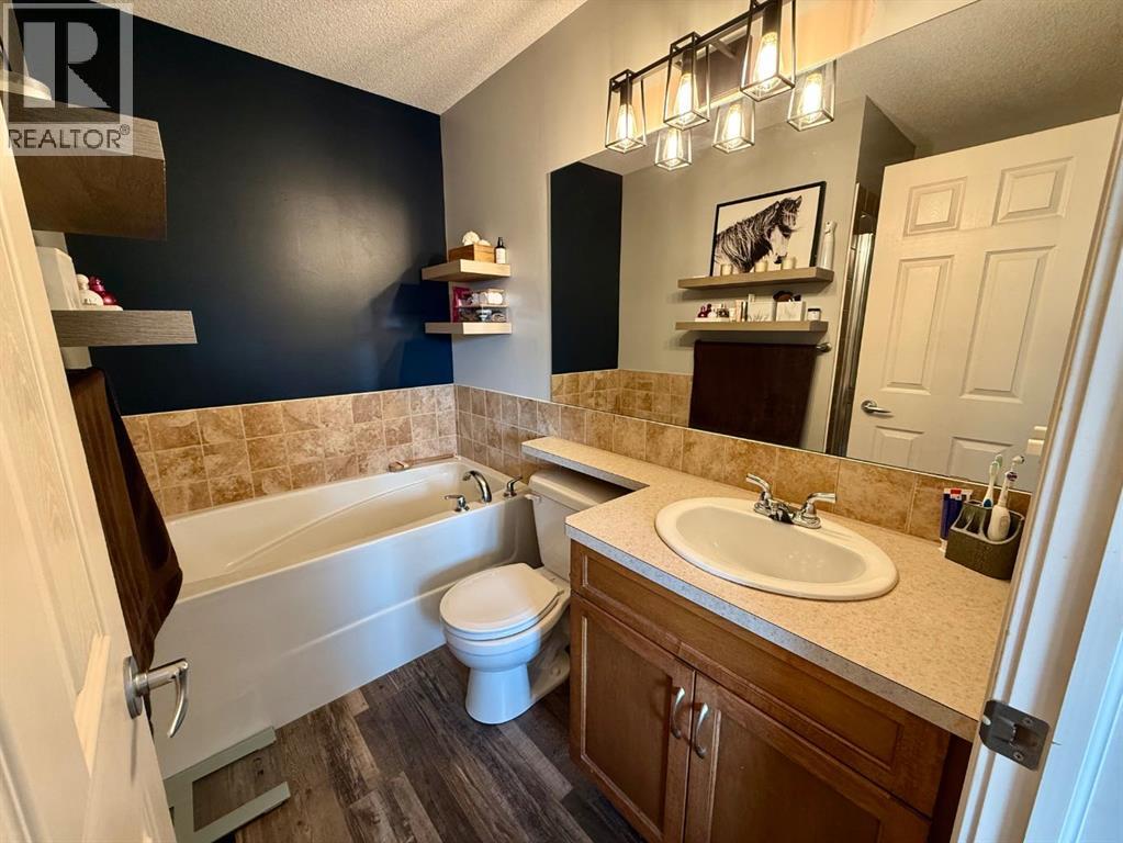 607 Montgomery Close Se, High River, Alberta  T1V 0B7 - Photo 27 - A2254723