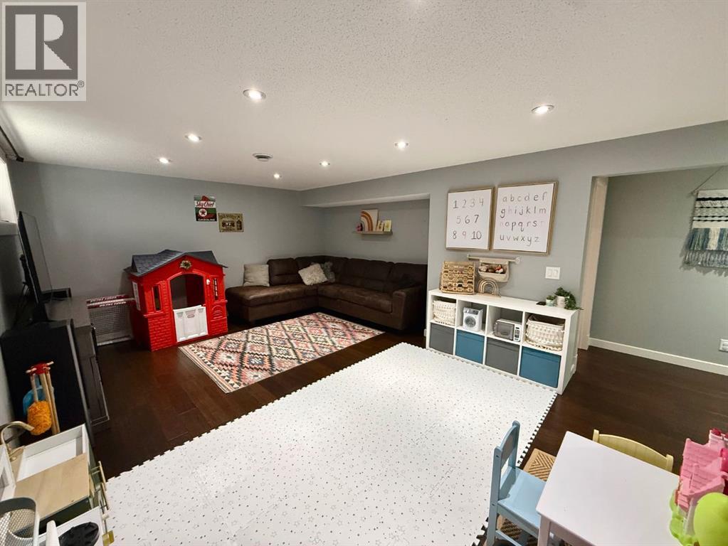 607 Montgomery Close Se, High River, Alberta  T1V 0B7 - Photo 36 - A2254723