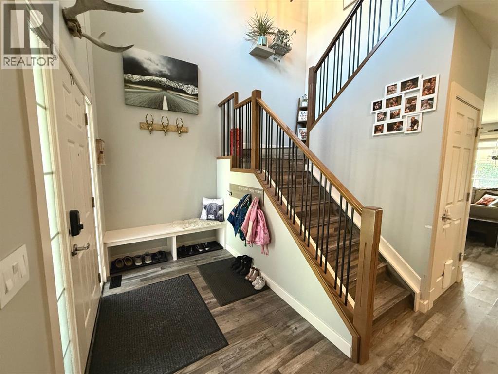 607 Montgomery Close Se, High River, Alberta  T1V 0B7 - Photo 3 - A2254723