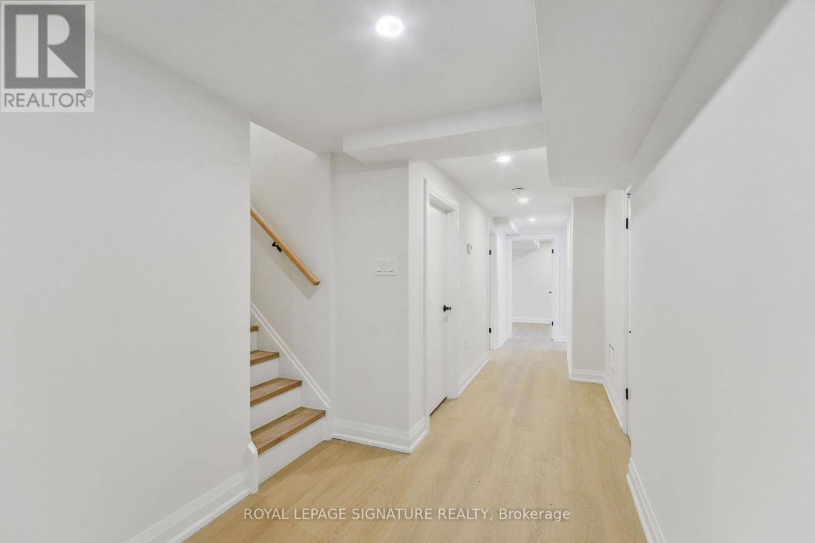 129 Kenilworth Avenue, Toronto, Ontario  M4L 3S7 - Photo 13 - E12385797