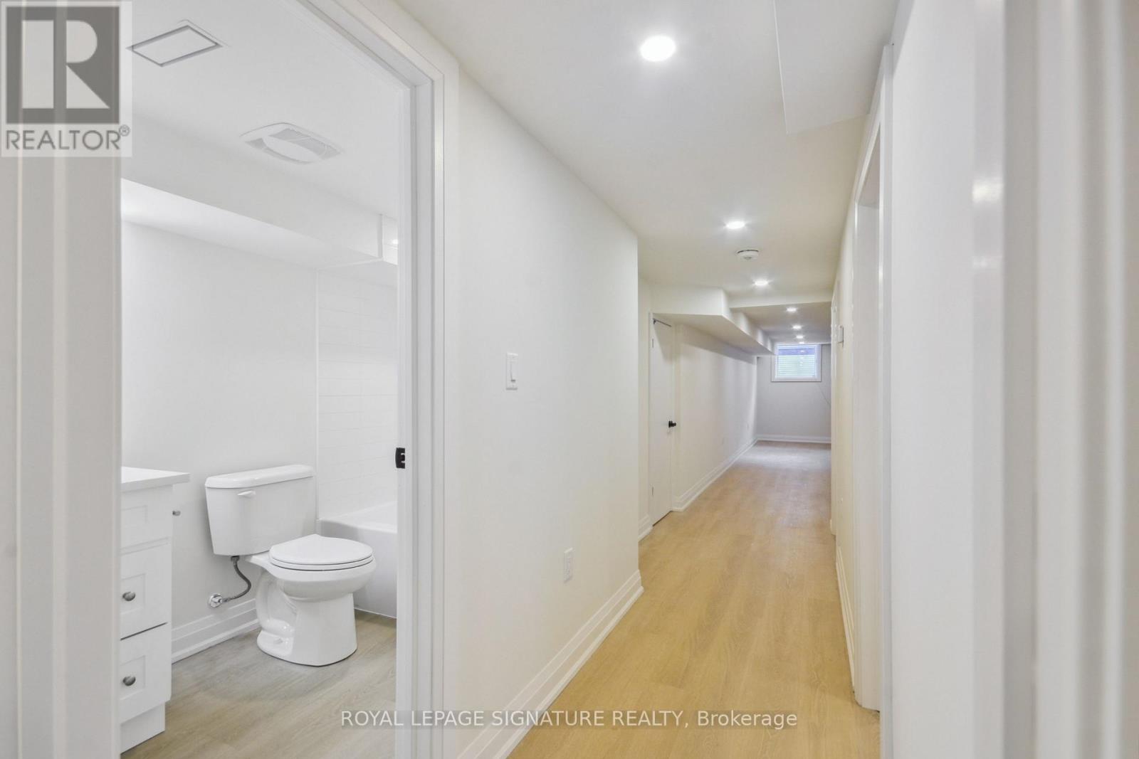129 Kenilworth Avenue, Toronto, Ontario  M4L 3S7 - Photo 15 - E12385797