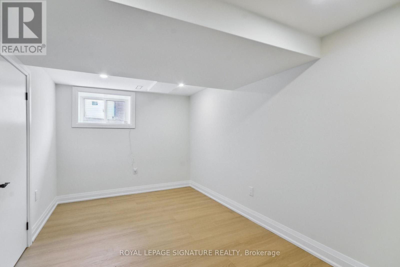 129 Kenilworth Avenue, Toronto, Ontario  M4L 3S7 - Photo 24 - E12385797