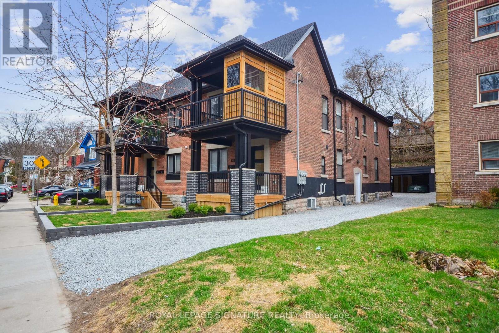 129 Kenilworth Avenue, Toronto, Ontario  M4L 3S7 - Photo 29 - E12385797