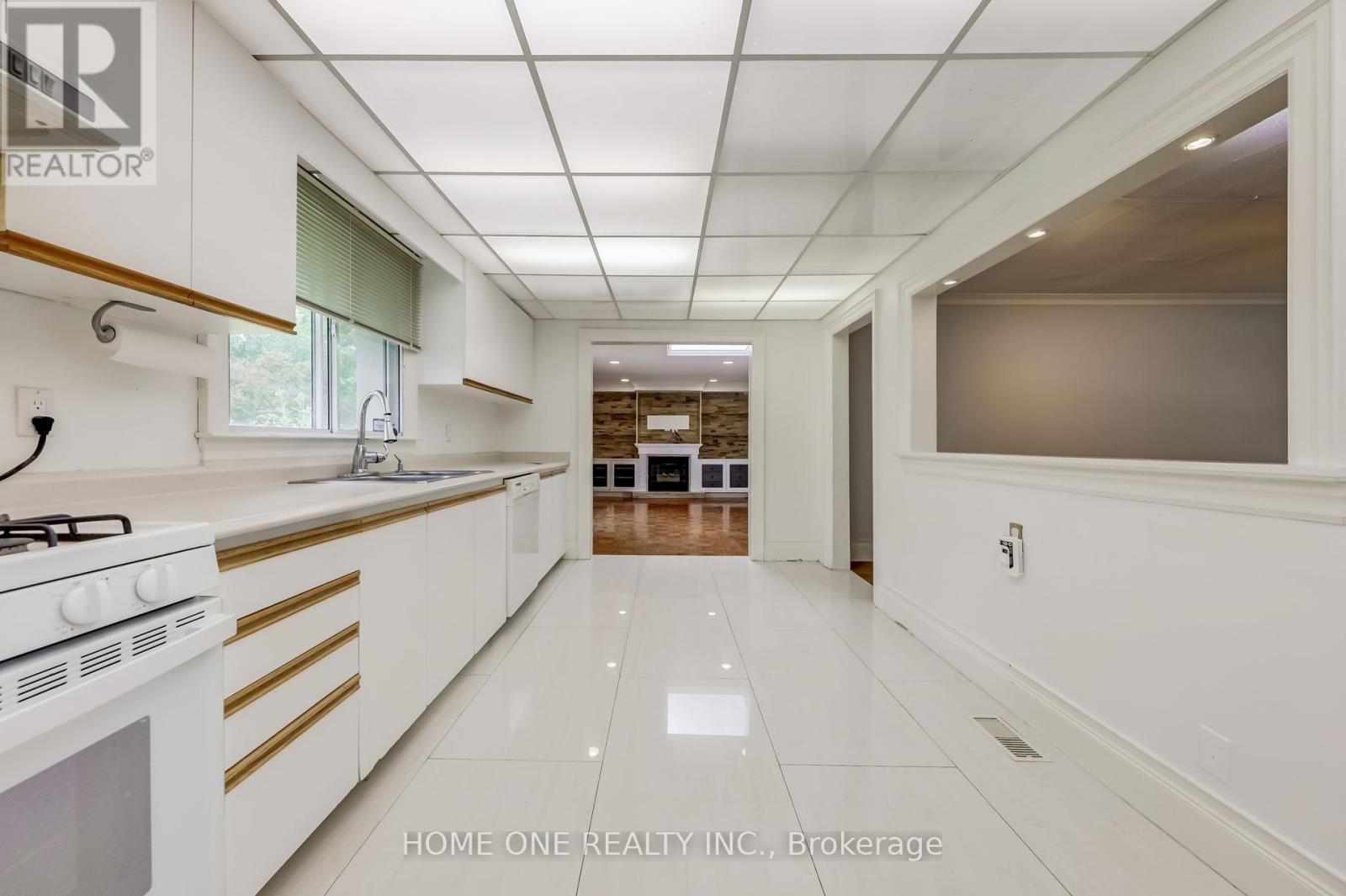 Main Fl - 56 Fergus Avenue, Richmond Hill, Ontario  L4E 3C1 - Photo 13 - N12385779