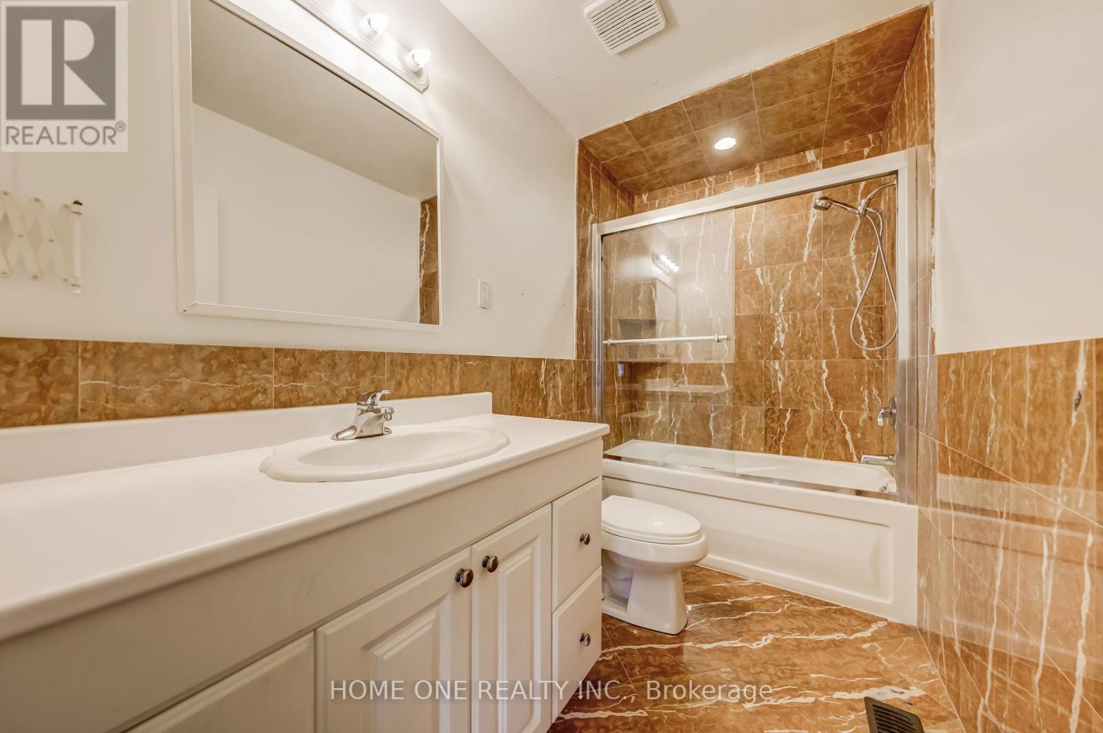 Main Fl - 56 Fergus Avenue, Richmond Hill, Ontario  L4E 3C1 - Photo 24 - N12385779