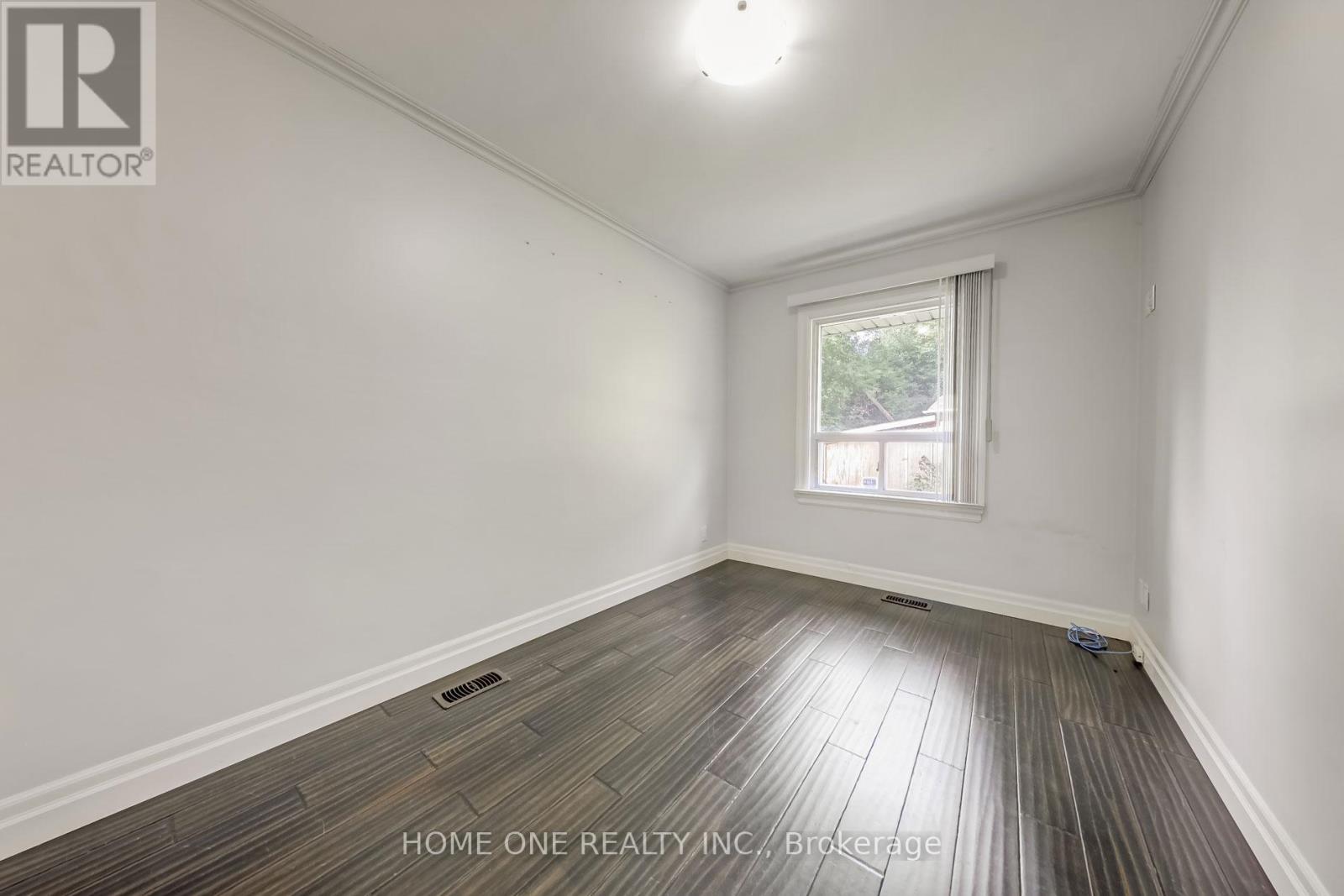 Main Fl - 56 Fergus Avenue, Richmond Hill, Ontario  L4E 3C1 - Photo 27 - N12385779