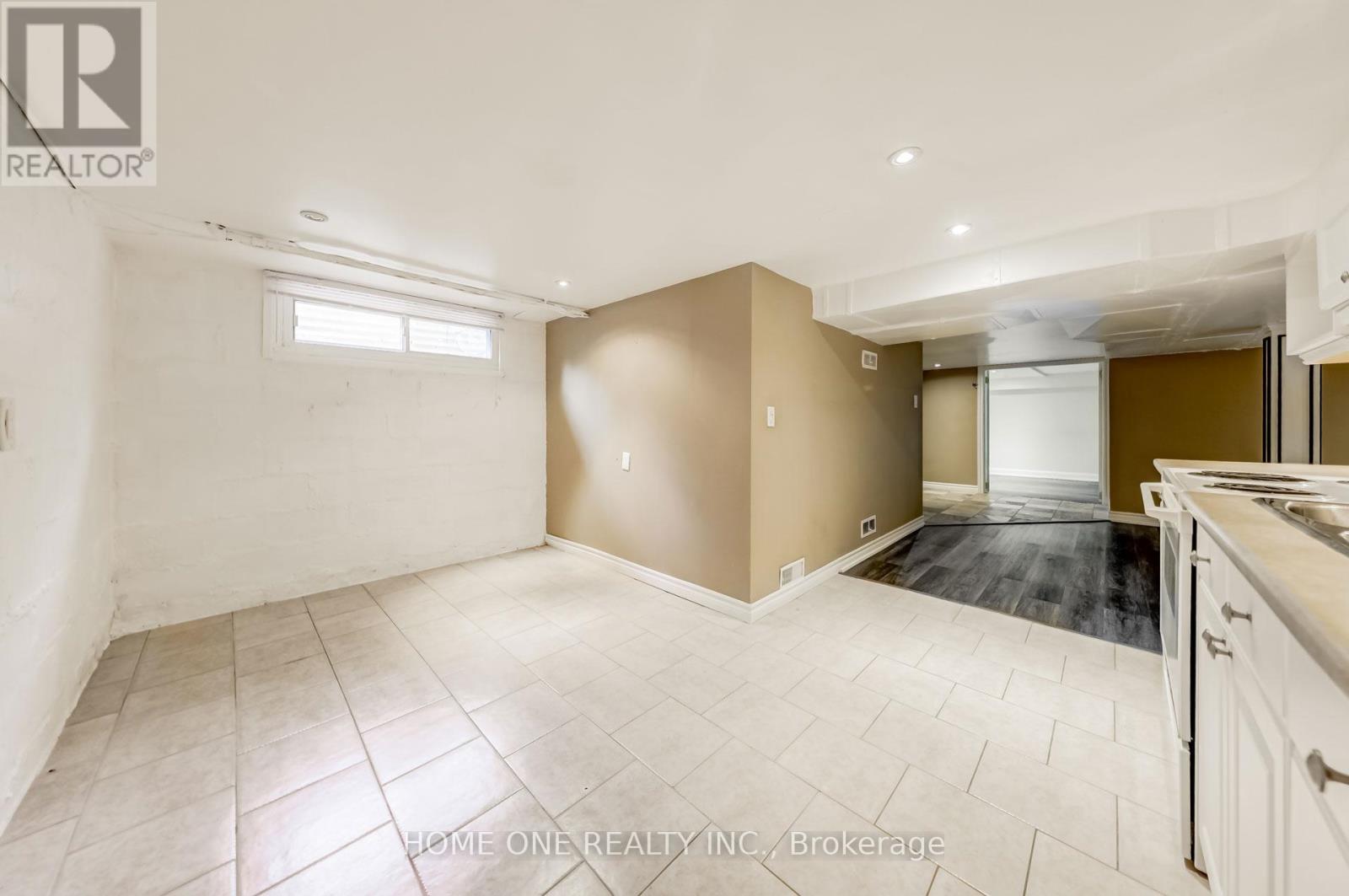 Bsmt - 56 Fergus Avenue, Richmond Hill, Ontario  L4E 3C1 - Photo 11 - N12385782