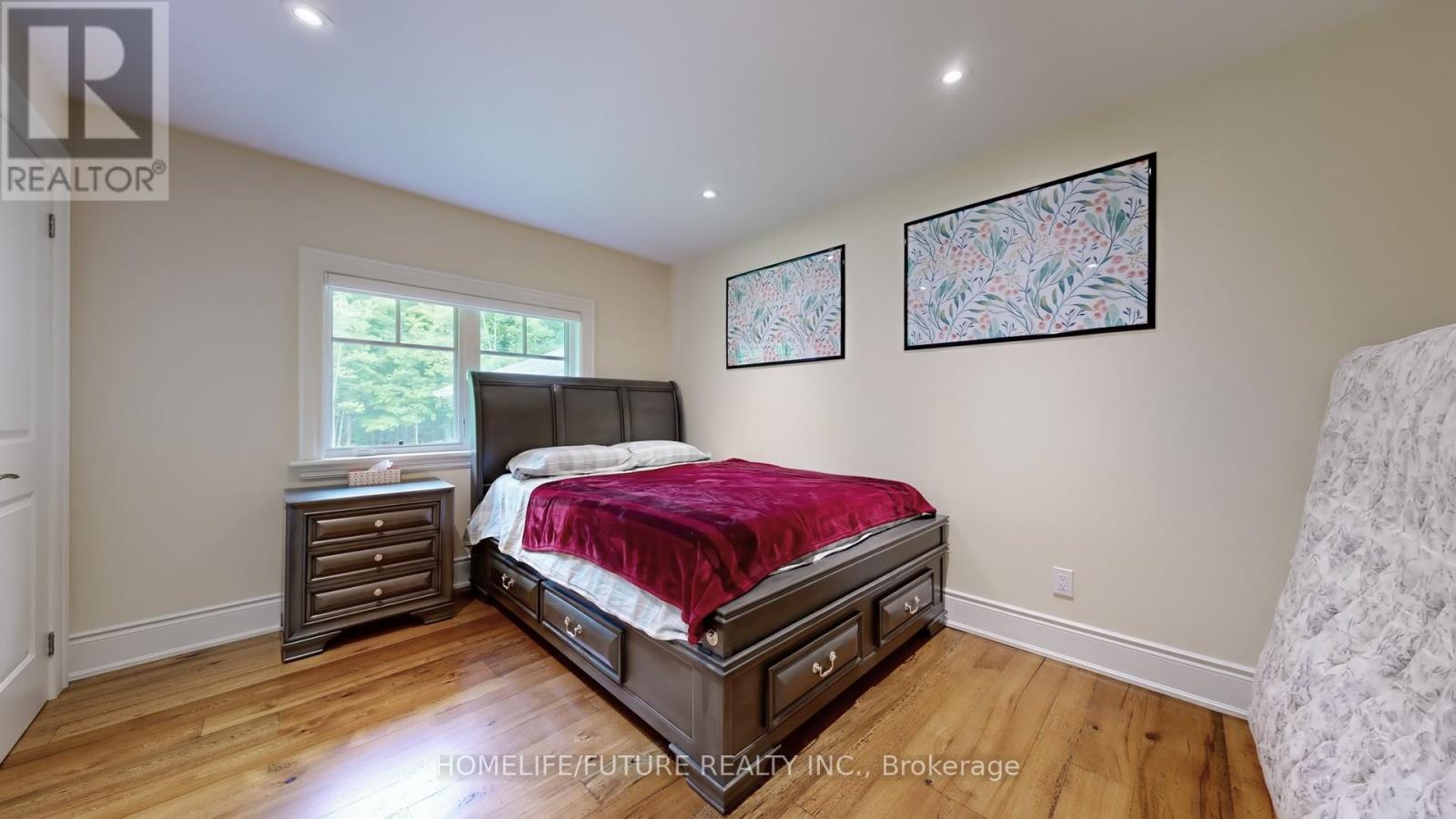 5556 Vivian Road, Whitchurch-Stouffville, Ontario  L4A 3G9 - Photo 15 - N12385795