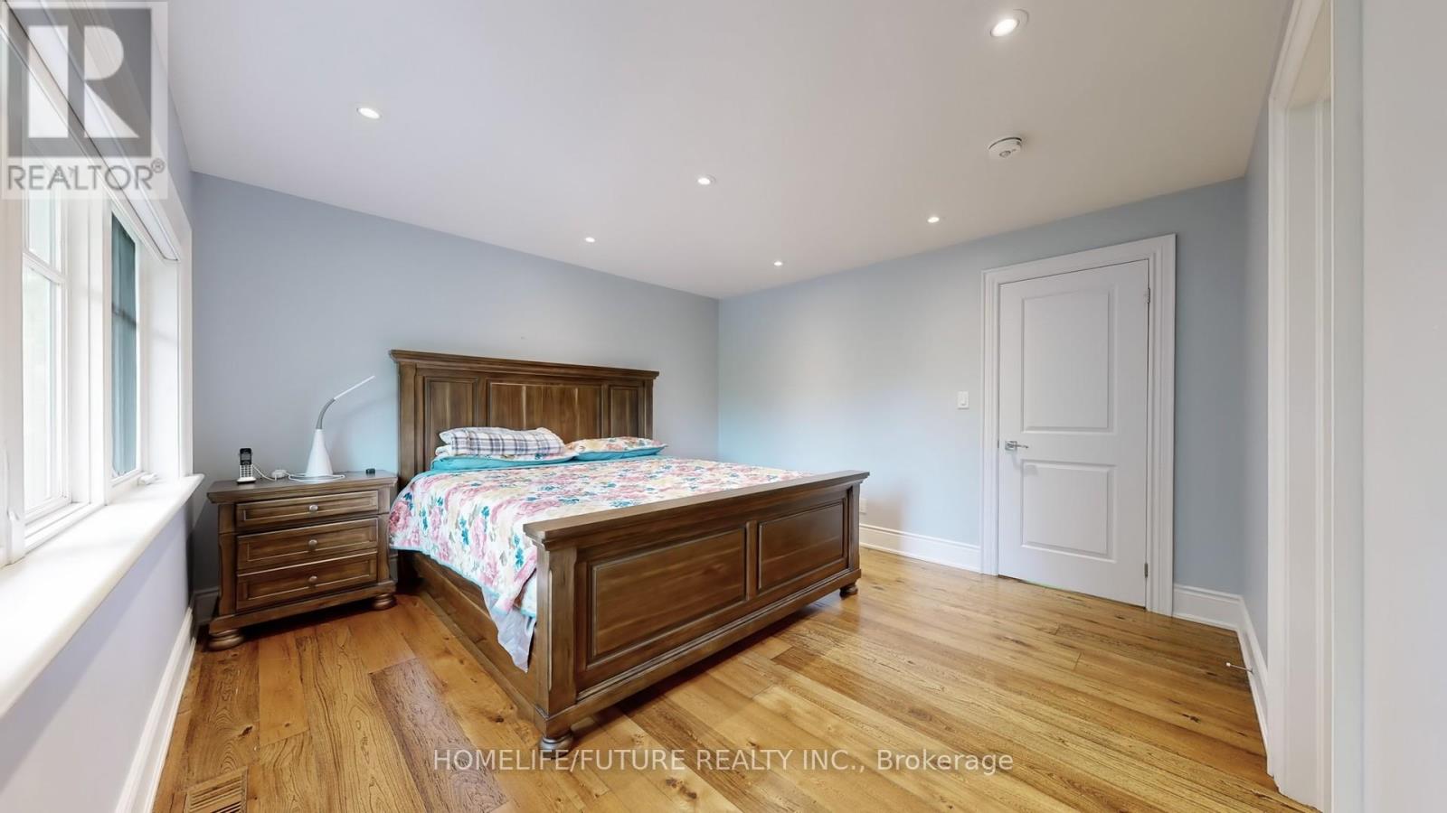 5556 Vivian Road, Whitchurch-Stouffville, Ontario  L4A 3G9 - Photo 21 - N12385795