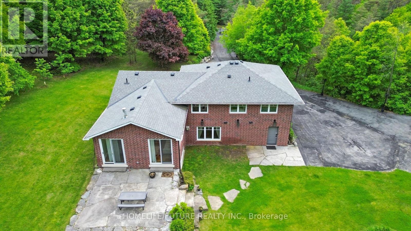 5556 Vivian Road, Whitchurch-Stouffville, Ontario  L4A 3G9 - Photo 37 - N12385795