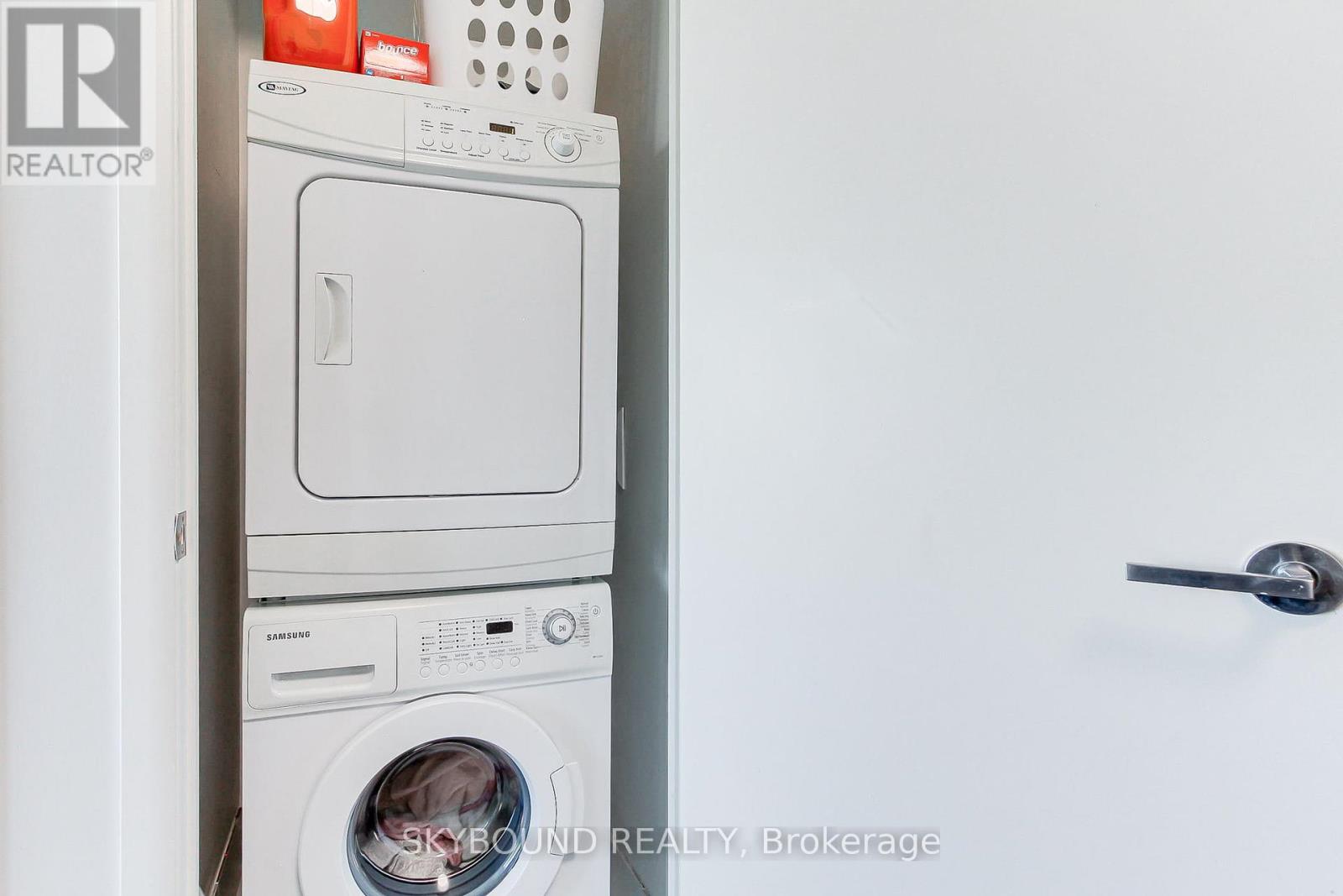 2723 - 165 Legion Road N, Toronto (Mimico), Ontario  M8Y 0B3 - Photo 20 - W12385774