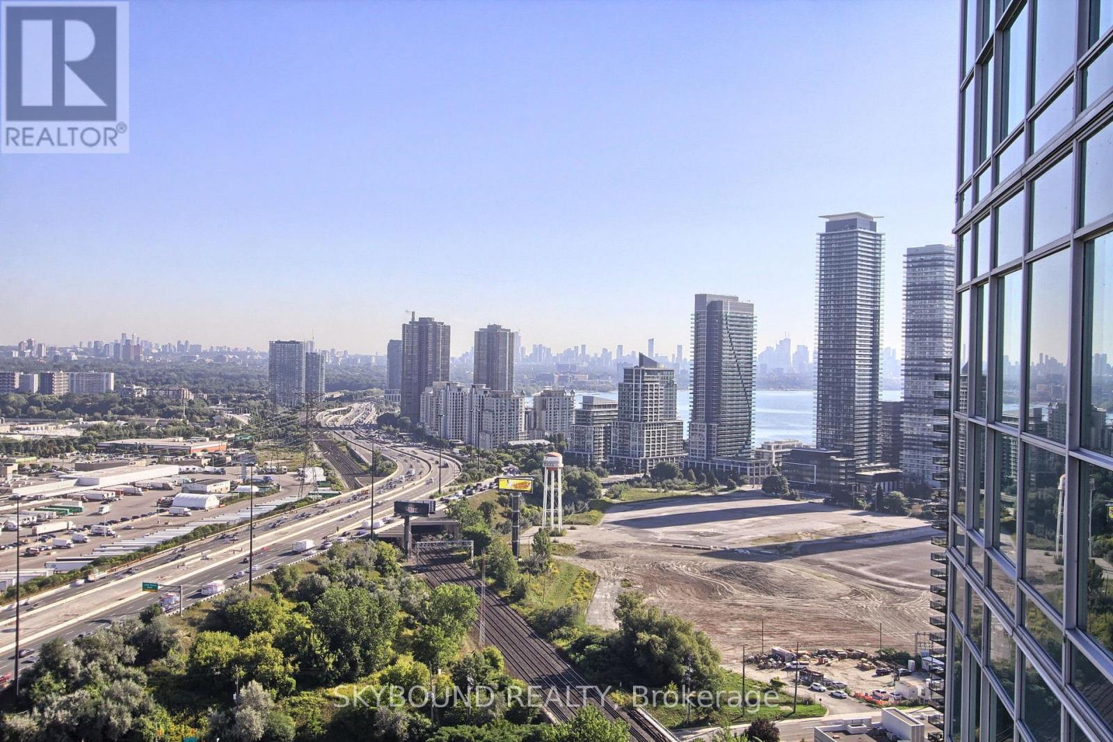 2723 - 165 Legion Road N, Toronto (Mimico), Ontario  M8Y 0B3 - Photo 23 - W12385774