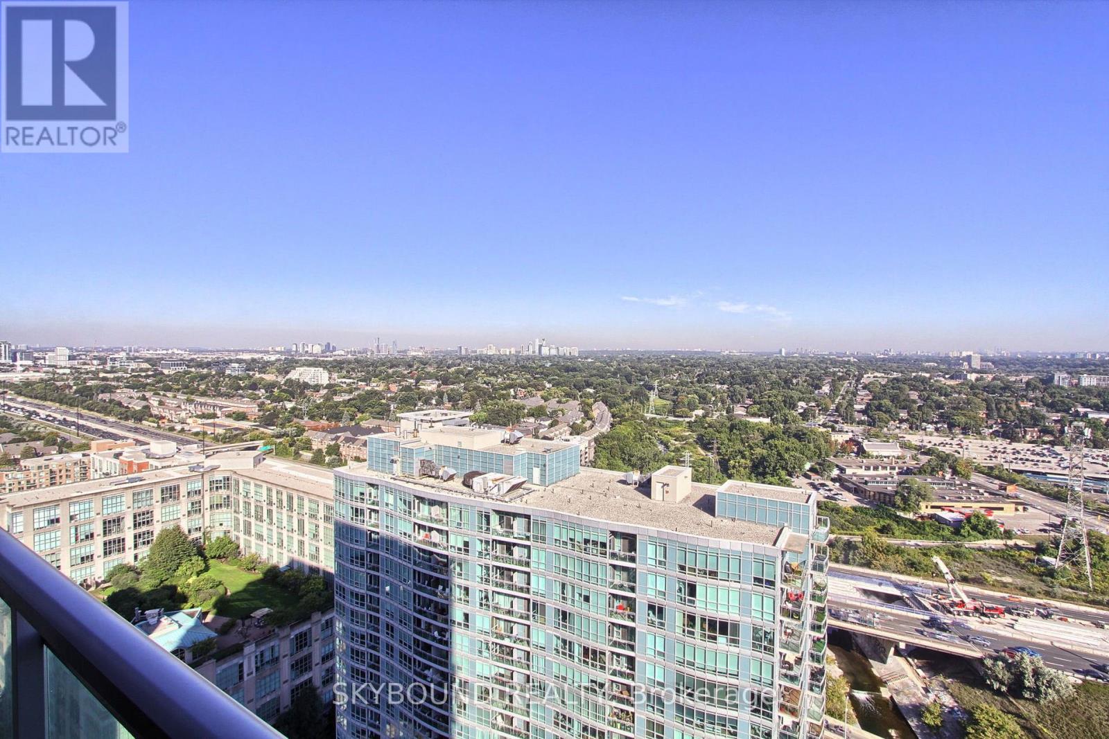 2723 - 165 Legion Road N, Toronto (Mimico), Ontario  M8Y 0B3 - Photo 25 - W12385774