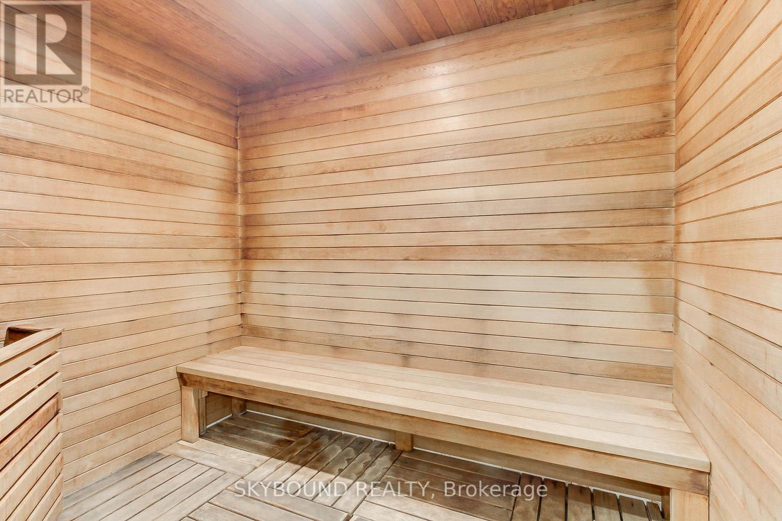 2723 - 165 Legion Road N, Toronto (Mimico), Ontario  M8Y 0B3 - Photo 28 - W12385774