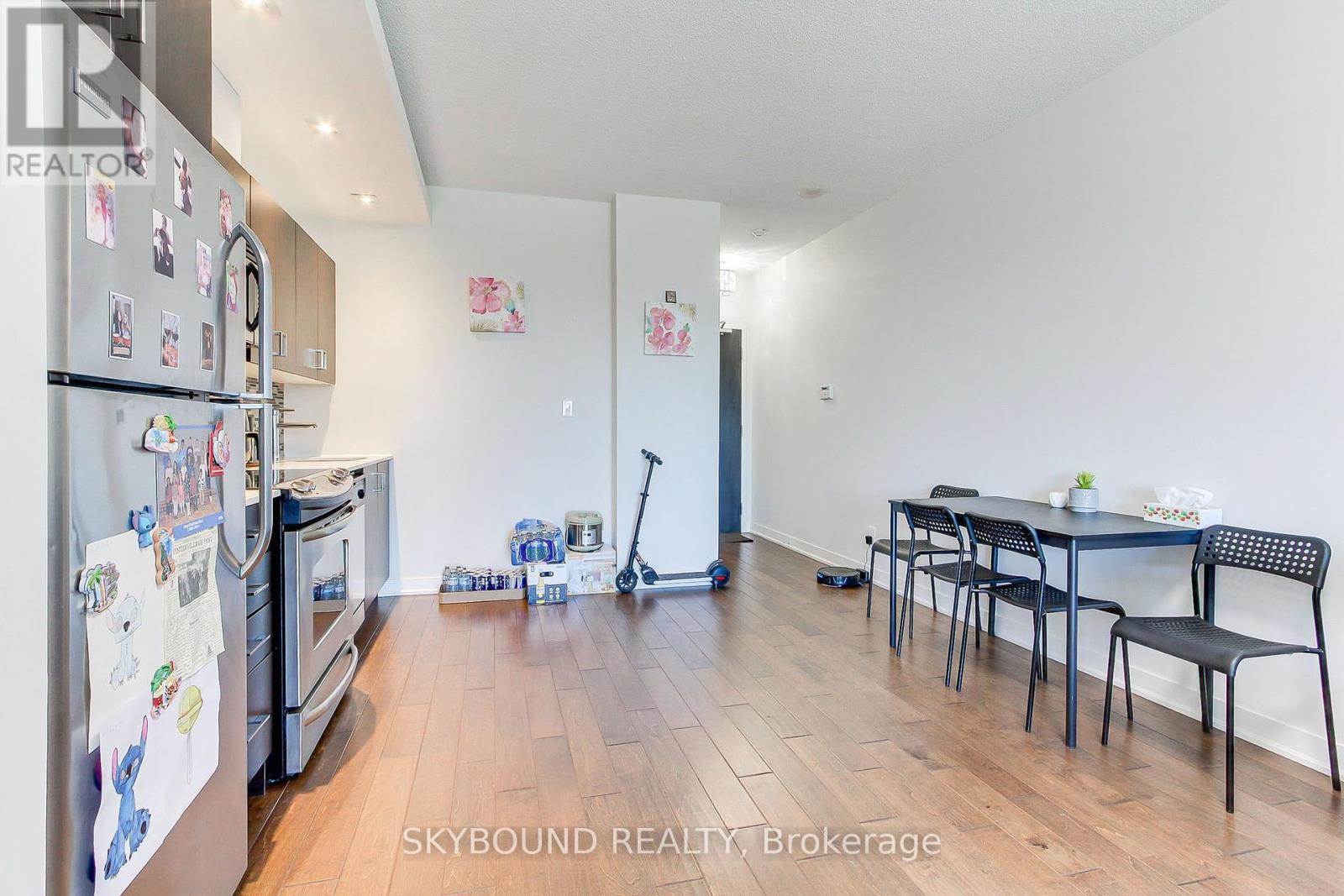 2723 - 165 Legion Road N, Toronto (Mimico), Ontario  M8Y 0B3 - Photo 8 - W12385774