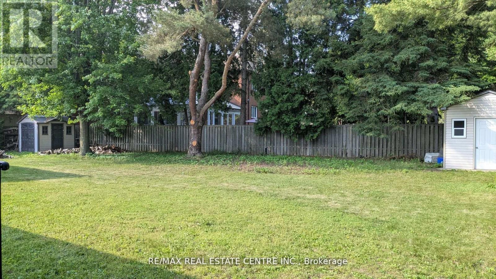 2260 Oneida Crescent, Mississauga, Ontario  L5C 1V6 - Photo 40 - W12385789