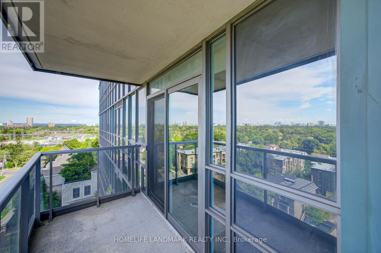 1011 - 15 Greenview Avenue, Toronto (Newtonbrook West), Ontario  M2M 4M7 - Photo 28 - C12385808