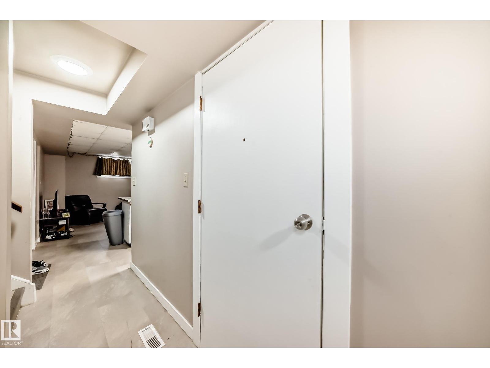7807 108 St Nw, Edmonton, Alberta  T6E 4M1 - Photo 11 - E4456504