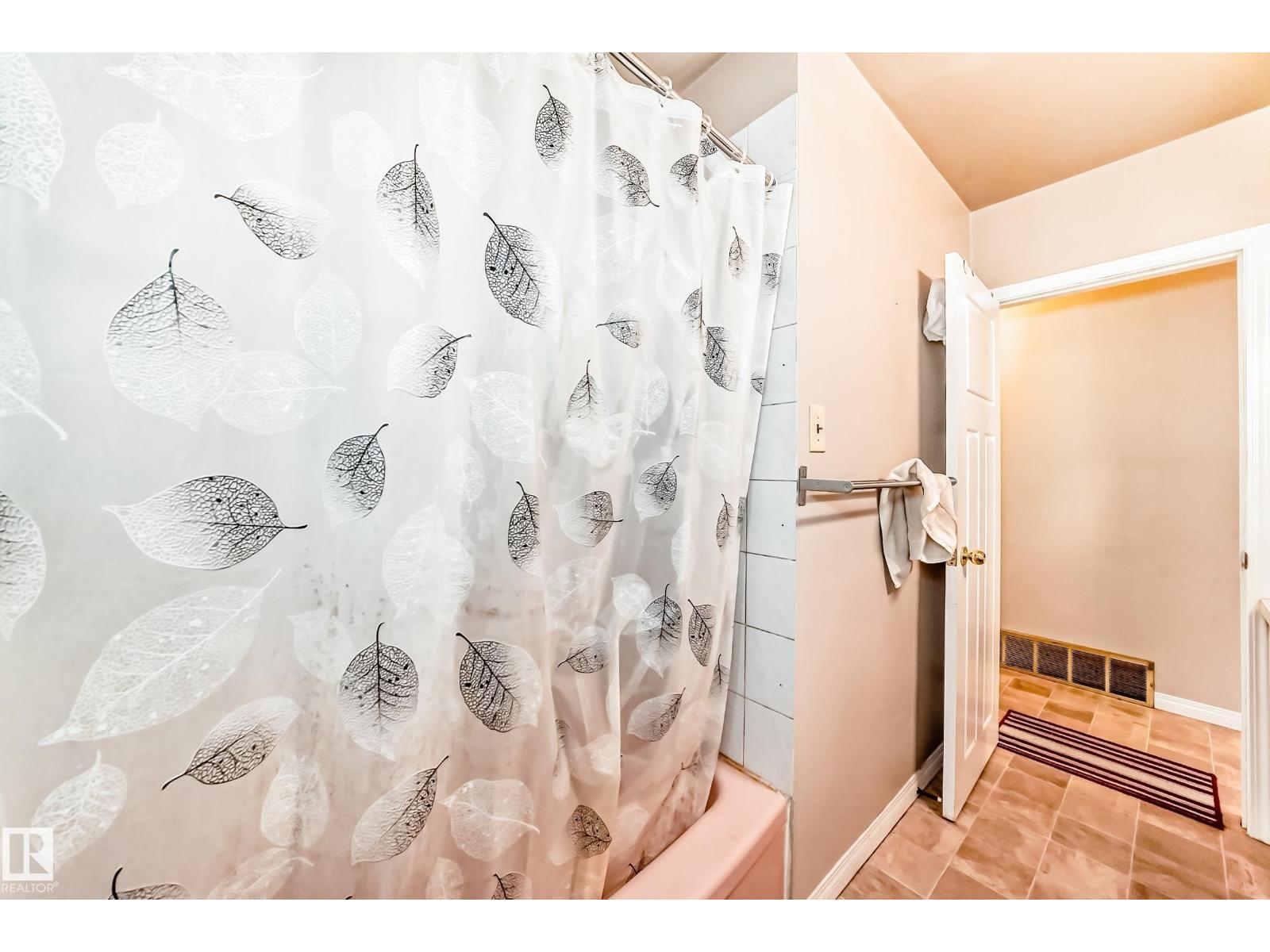 7807 108 St Nw, Edmonton, Alberta  T6E 4M1 - Photo 36 - E4456504