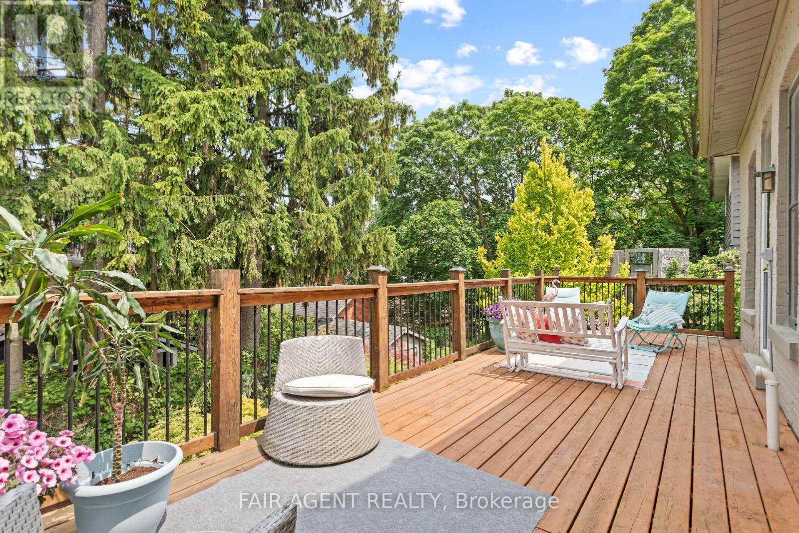 26 Daly Avenue, Stratford, Ontario  N5A 1B8 - Photo 45 - X12385850