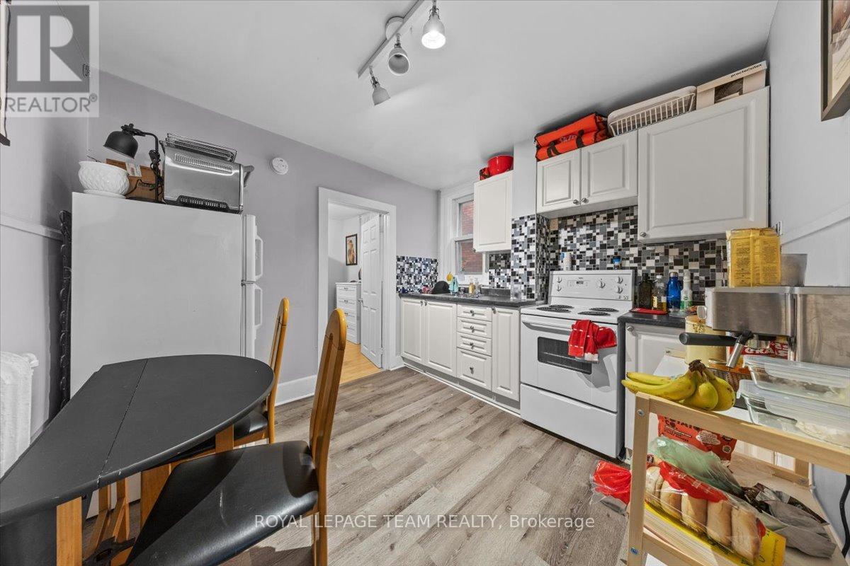 152 Glebe Avenue, Ottawa, Ontario  K1S 2C5 - Photo 5 - X12385849