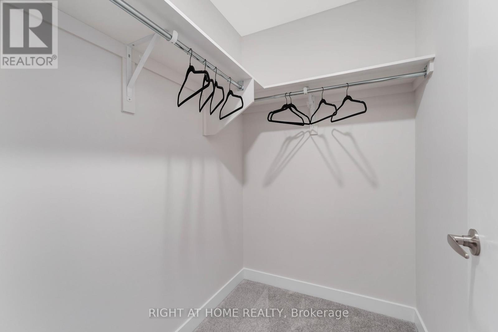 30 Chasing Grove, Ottawa, Ontario  K0A 2Z0 - Photo 29 - X12385852
