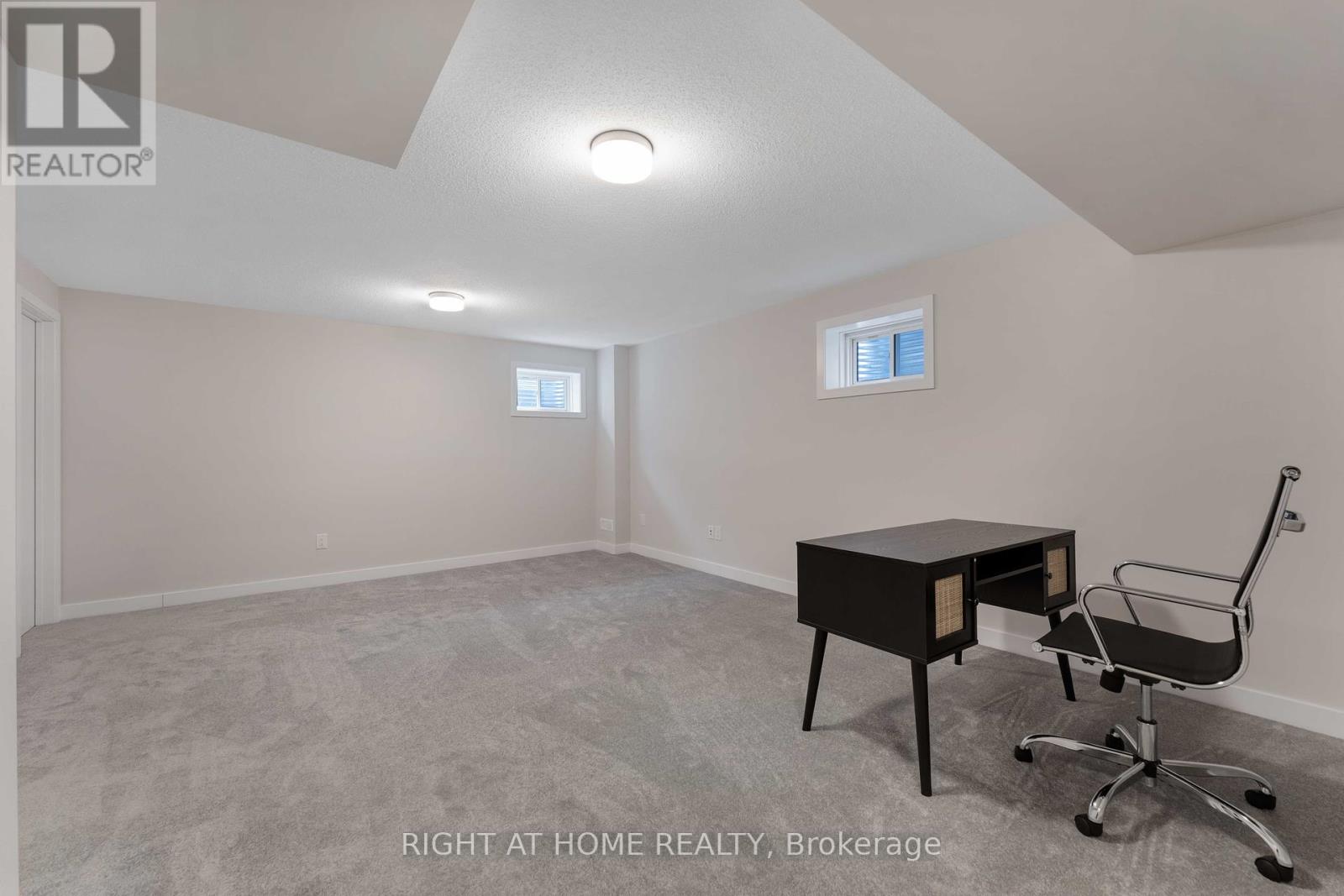 30 Chasing Grove, Ottawa, Ontario  K0A 2Z0 - Photo 31 - X12385852