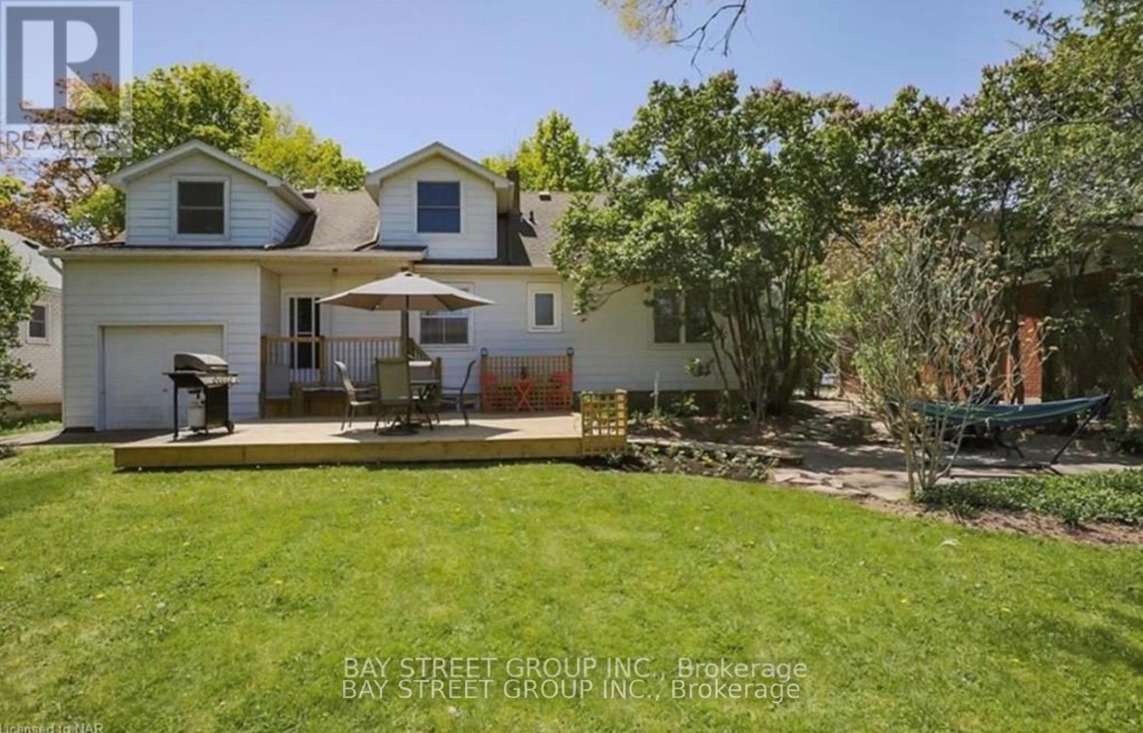 6565 Stamford Green Drive, Niagara Falls, Ontario  L2J 1T9 - Photo 35 - X12385818