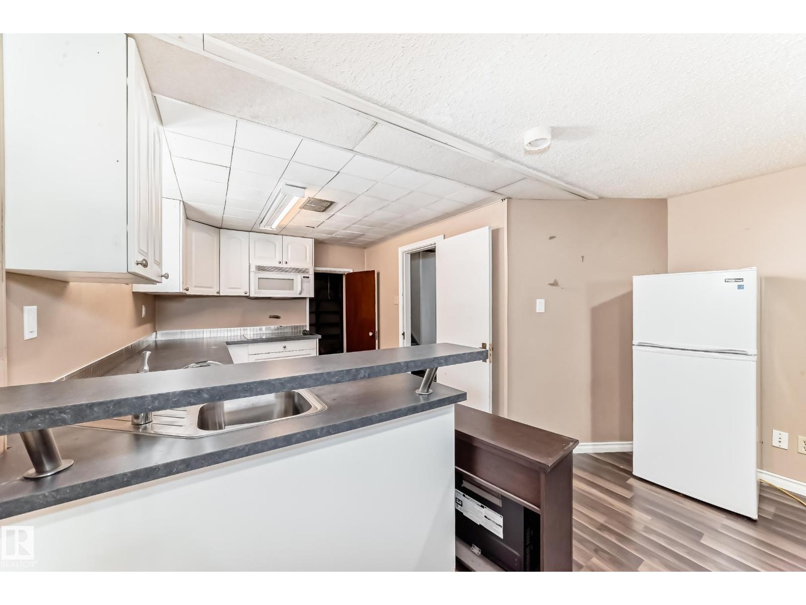10711 72 Av Nw, Edmonton, Alberta  T6E 1A2 - Photo 31 - E4456223