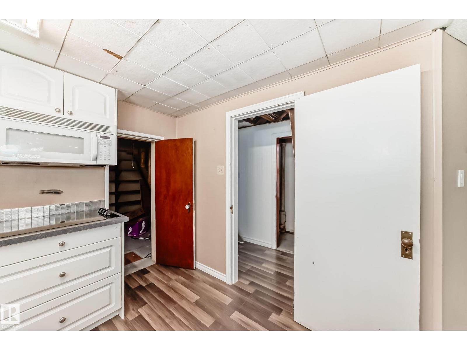 10711 72 Av Nw, Edmonton, Alberta  T6E 1A2 - Photo 37 - E4456223
