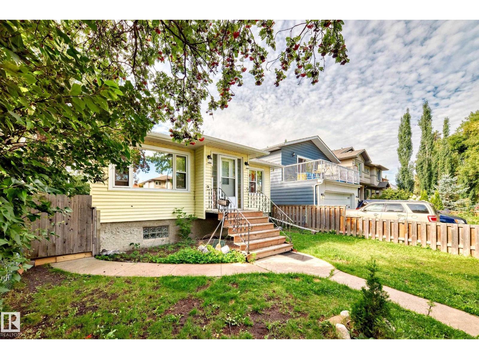 10711 72 Av Nw, Edmonton, Alberta  T6E 1A2 - Photo 4 - E4456223