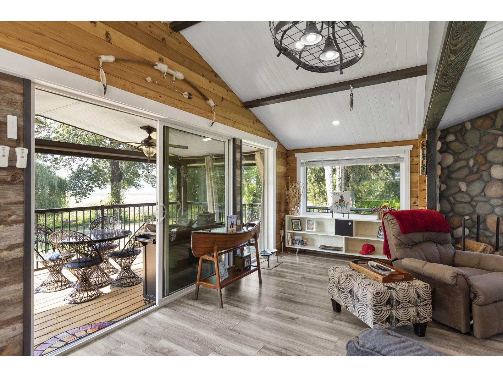 36072 Shore Road, Mission, British Columbia  V2V 4J1 - Photo 19 - R3043706