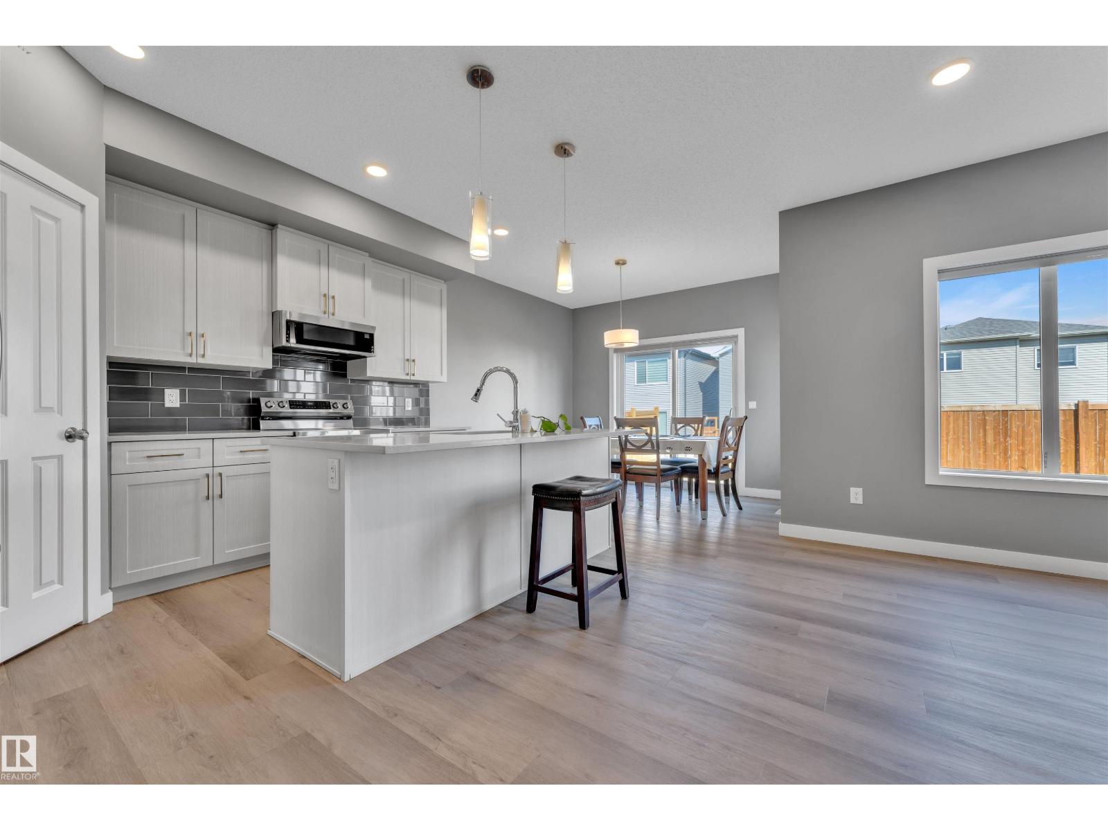 332 35 Av Nw, Edmonton, Alberta  T6T 2P8 - Photo 10 - E4456509