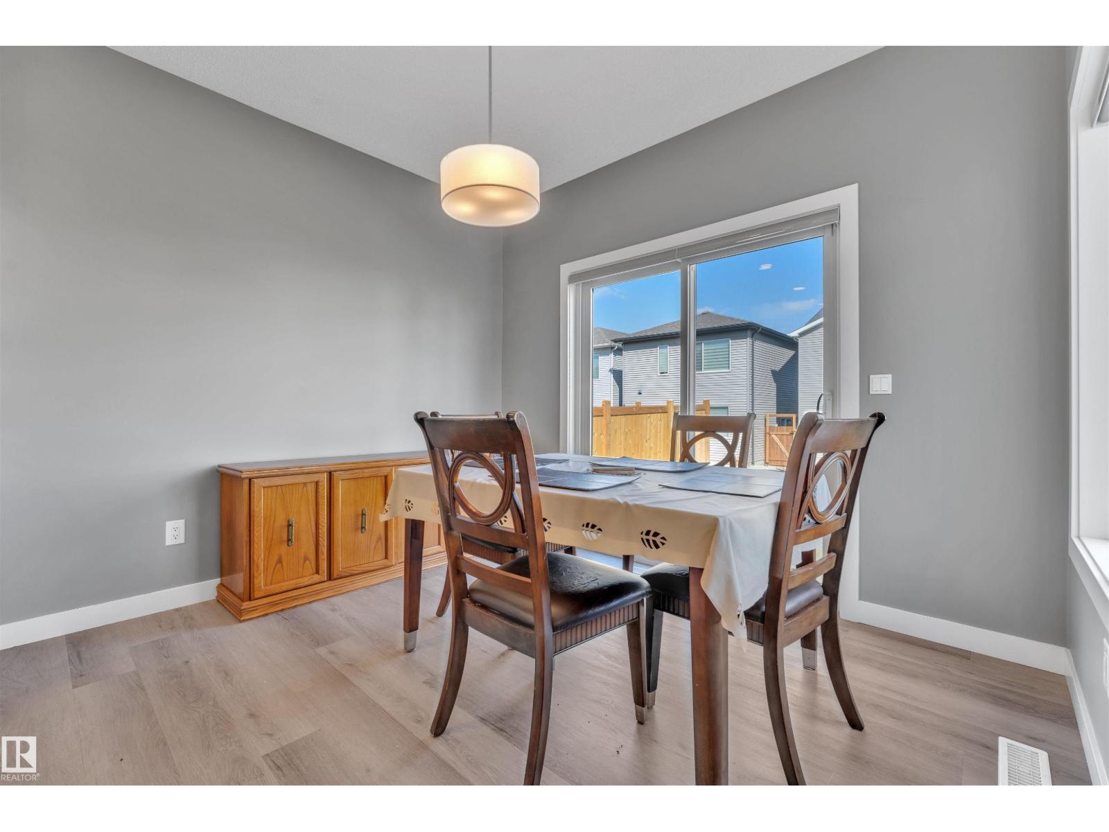 332 35 Av Nw, Edmonton, Alberta  T6T 2P8 - Photo 19 - E4456509