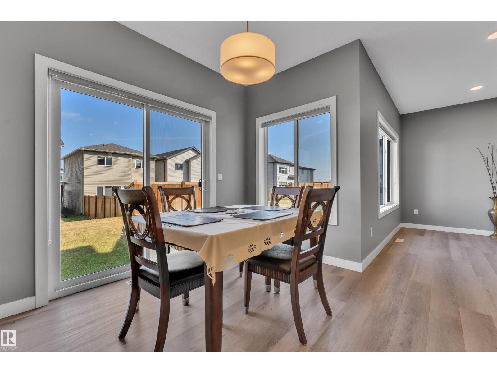332 35 Av Nw, Edmonton, Alberta  T6T 2P8 - Photo 20 - E4456509