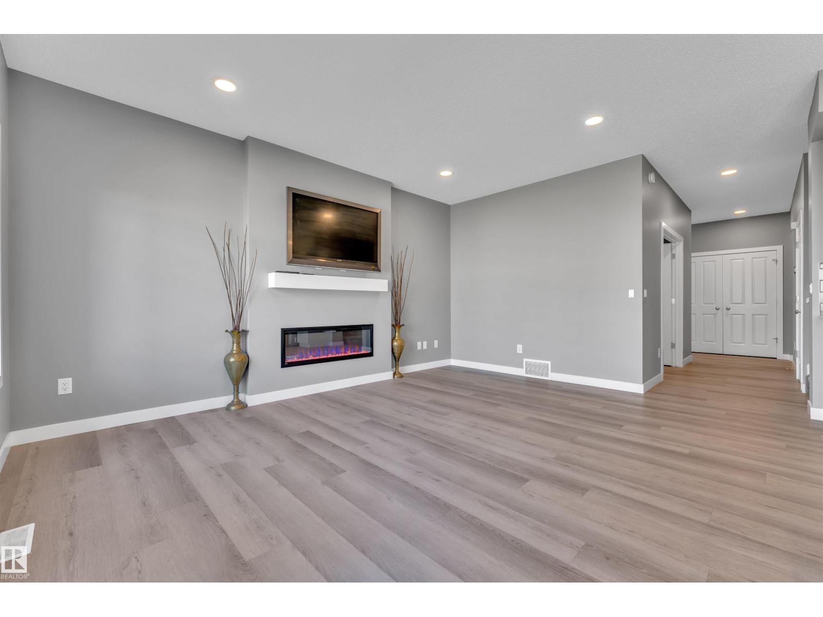 332 35 Av Nw, Edmonton, Alberta  T6T 2P8 - Photo 9 - E4456509