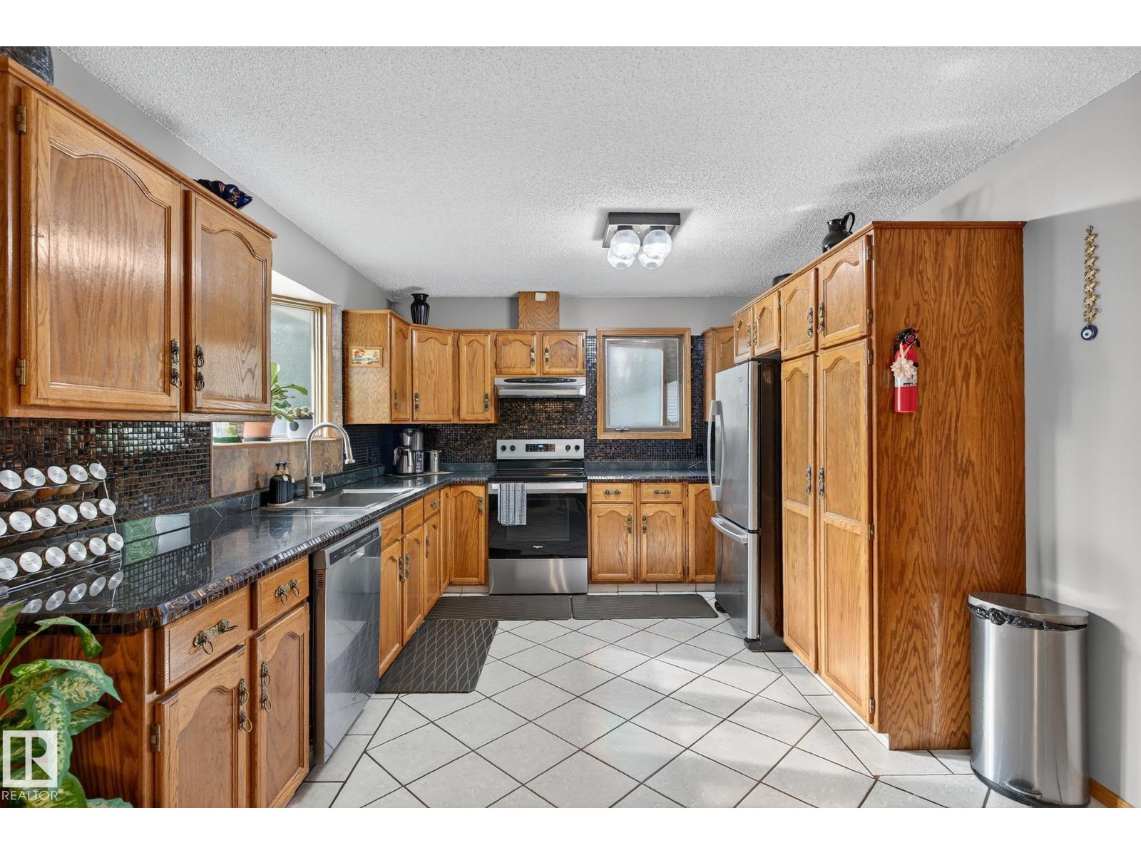 4704 51 St, Rural Lac Ste. Anne County, Alberta  T0E 0A0 - Photo 29 - E4456508