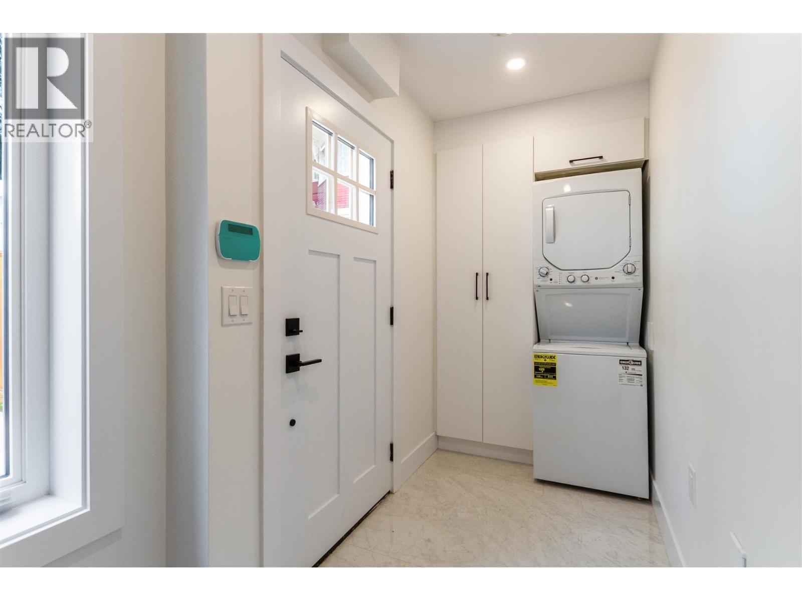 1926 William Street, Vancouver, British Columbia  V5L 2R8 - Photo 11 - R3042460